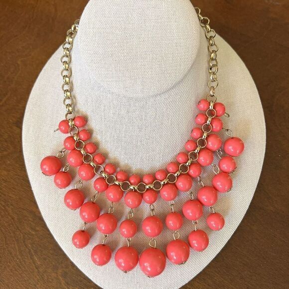 Gold Tone Chain Pink Beaded Statement Necklace 18 in Ext. 3 in - Picture 1 of 12